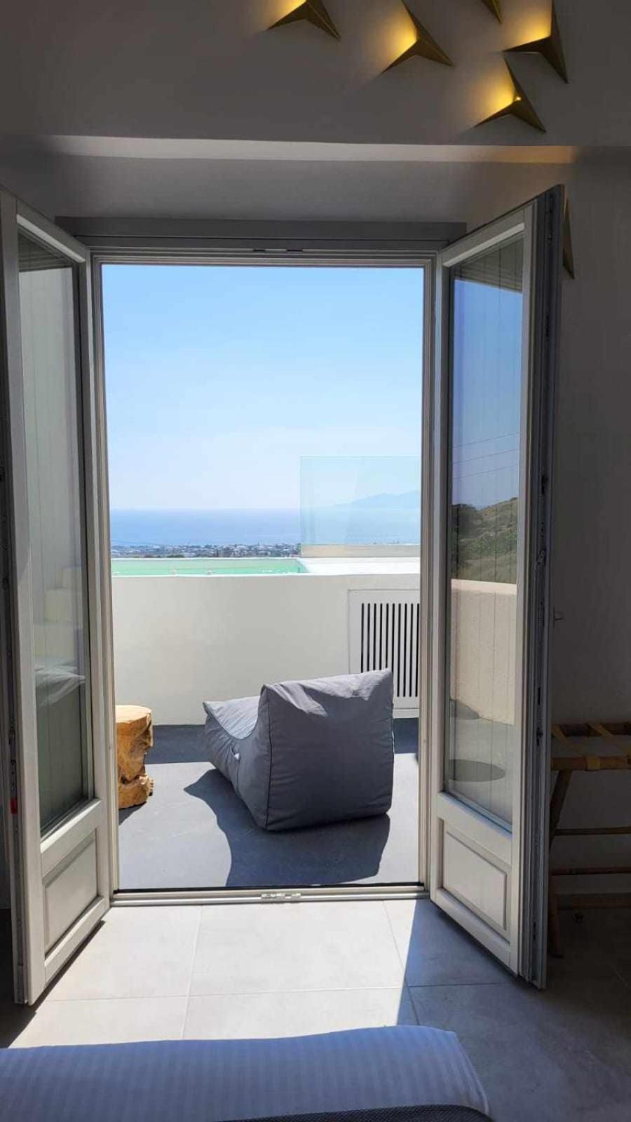 Pýrgos Maeva Suites Santorini מראה חיצוני תמונה