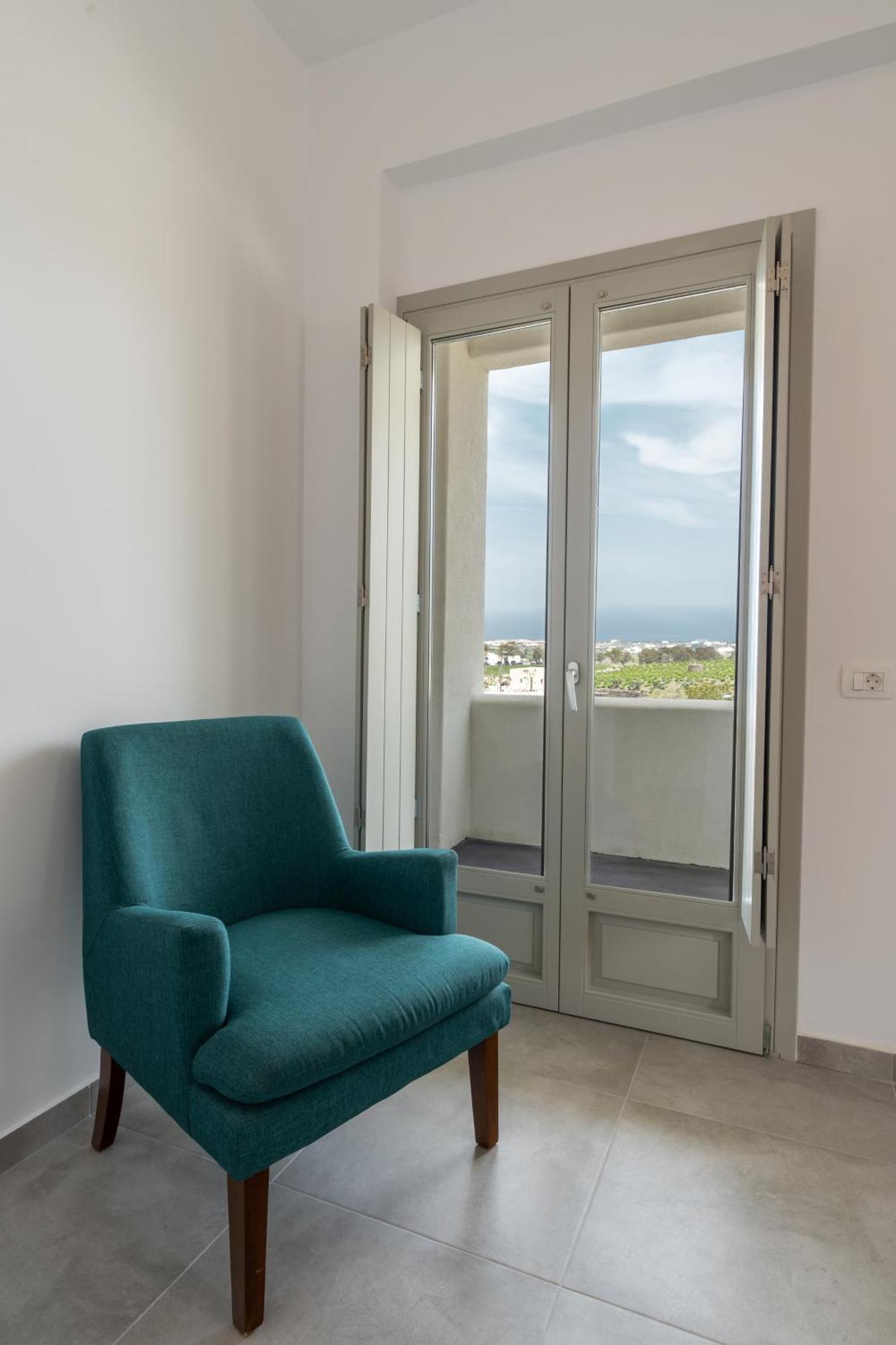 Pýrgos Maeva Suites Santorini מראה חיצוני תמונה