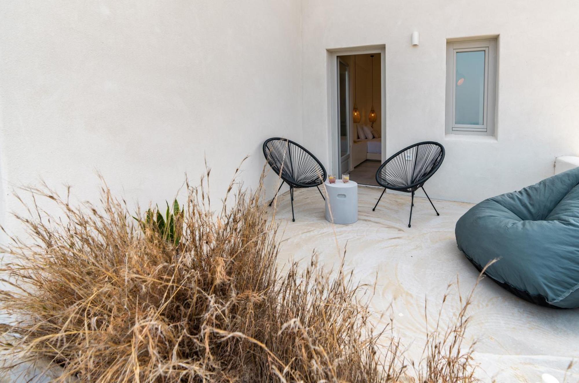 Pýrgos Maeva Suites Santorini מראה חיצוני תמונה